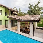 Apple - 3 Bedroom Luxury With Prv Pool & Bbq Villa *